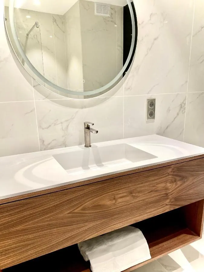 Appartement Grand 2 Pieces Gray D'Albion à Cannes France